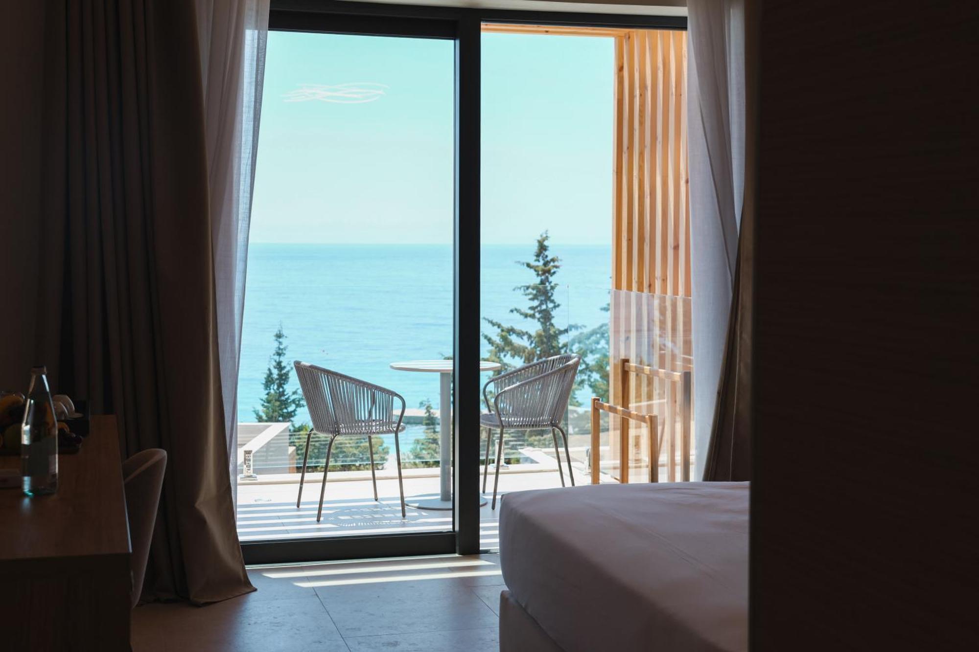 Drymades Inn Resort Dhermi Exterior photo